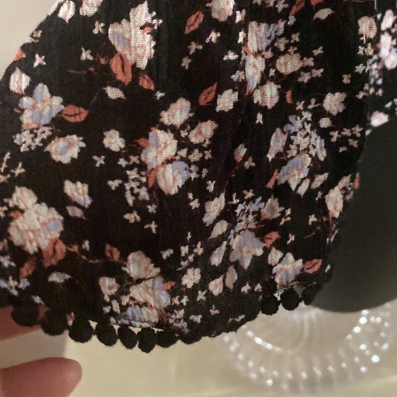 Blouse - Picture 6 of 7